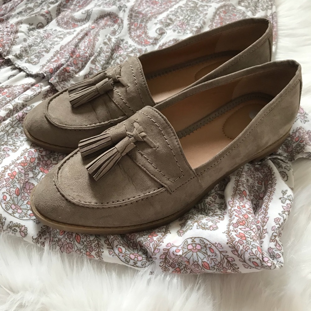 Dress Barn womens loafer